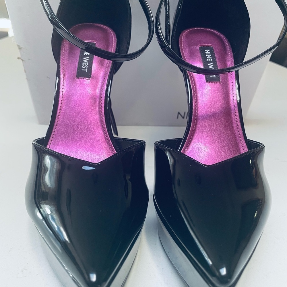Bran New 🆕 Nine West Black Patent Platform heels 👠 - Picture 12 of 16
